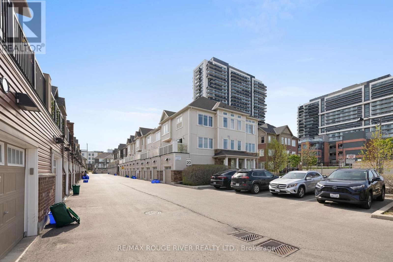 64 - 2500 HILL RISE COURT Image 37
