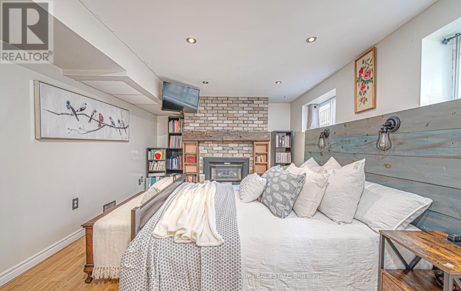 239 QUETICO AVENUE Image 22