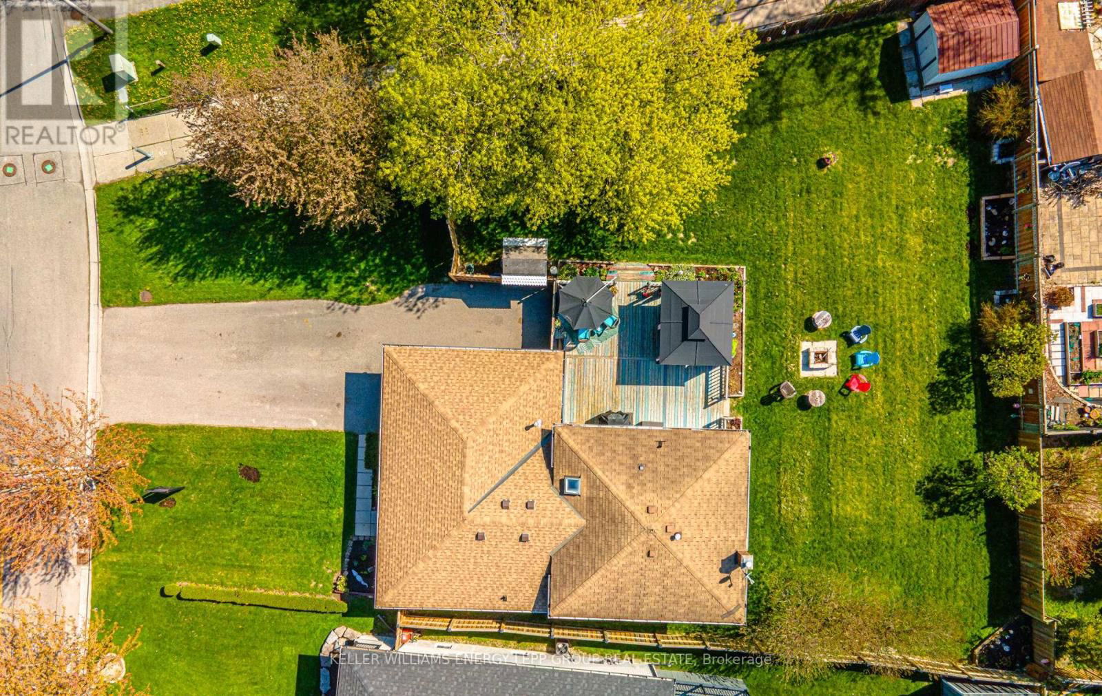 239 QUETICO AVENUE Image 38
