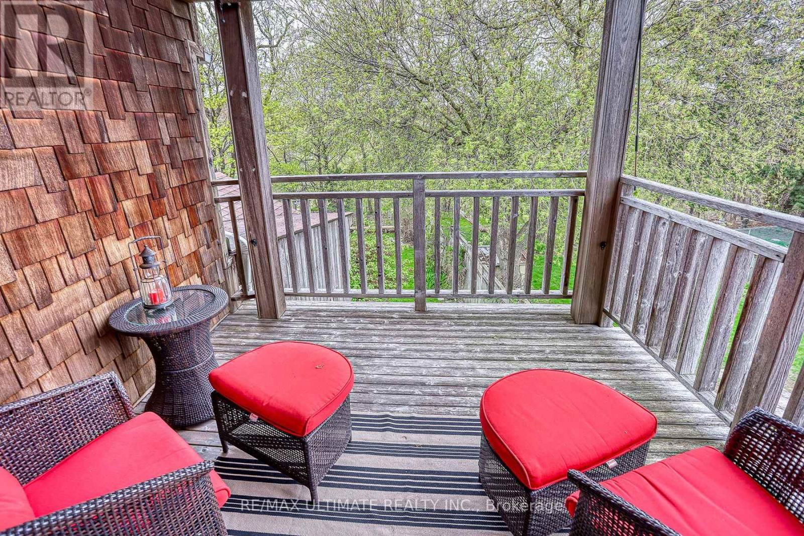 103 WEIR CRESCENT Image 27