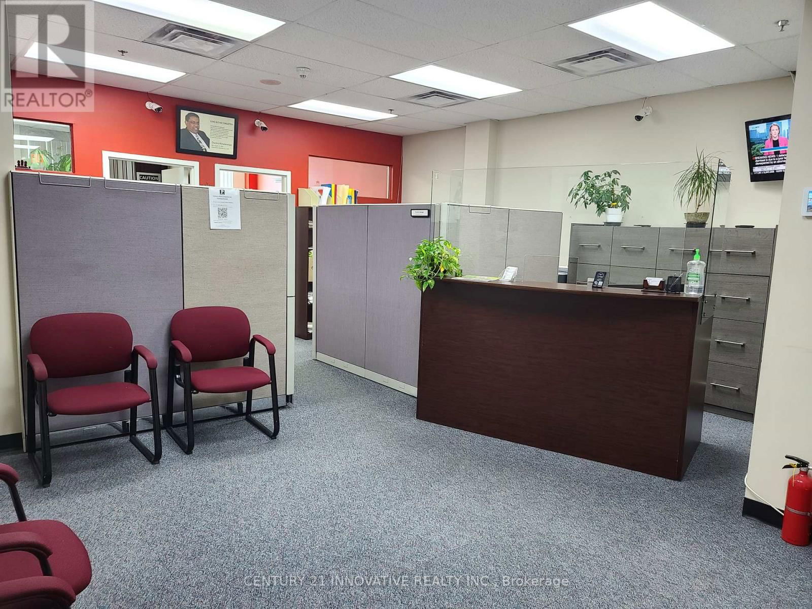 310 - 1585 MARKHAM ROAD Image 2