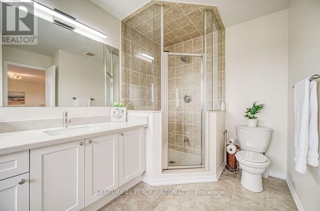 84 GALEA DRIVE Image 29