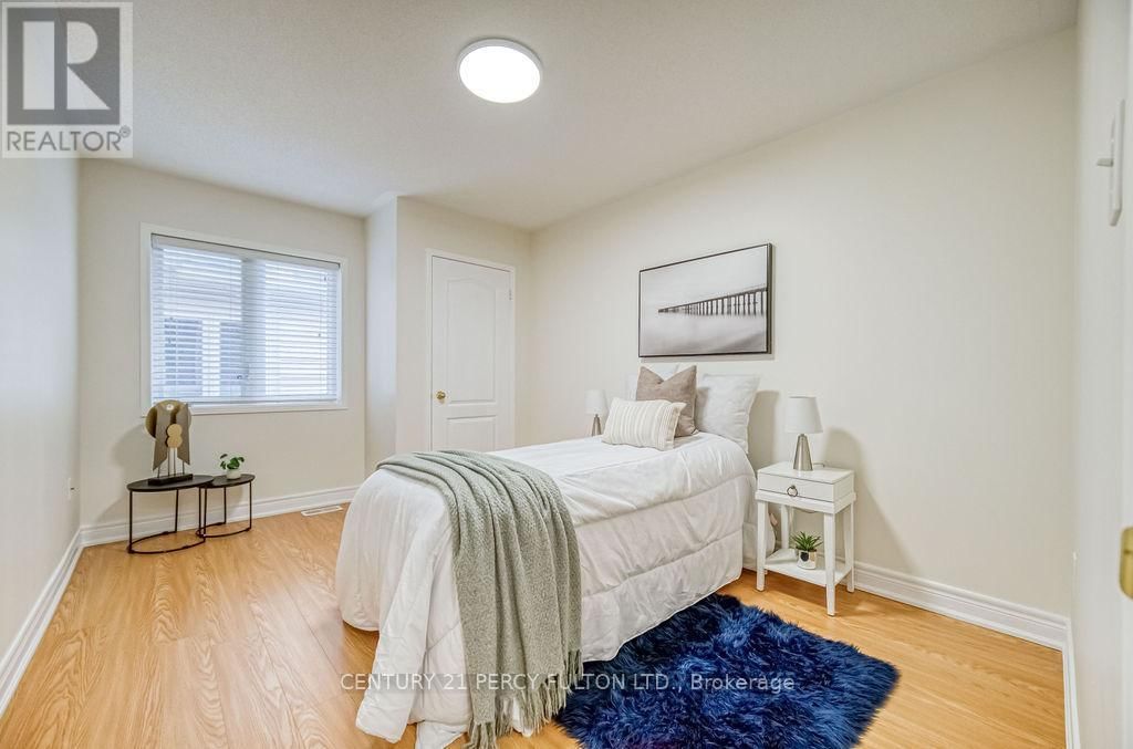 84 GALEA DRIVE Image 31