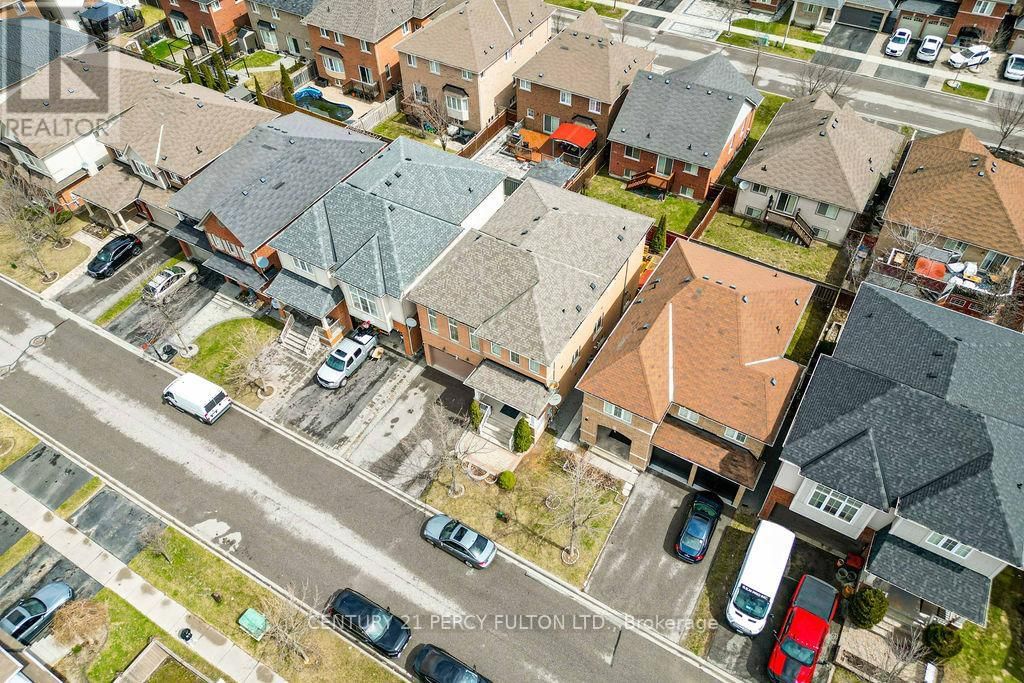 84 GALEA DRIVE Image 47