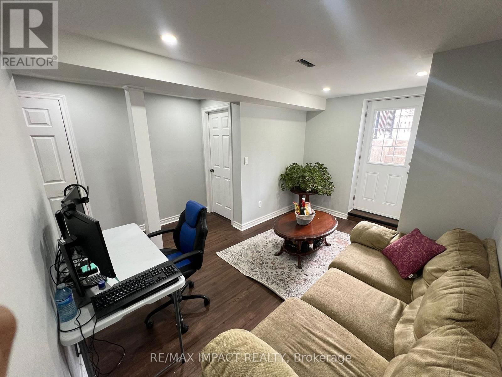 26 STEVENSGATE DRIVE Image 11
