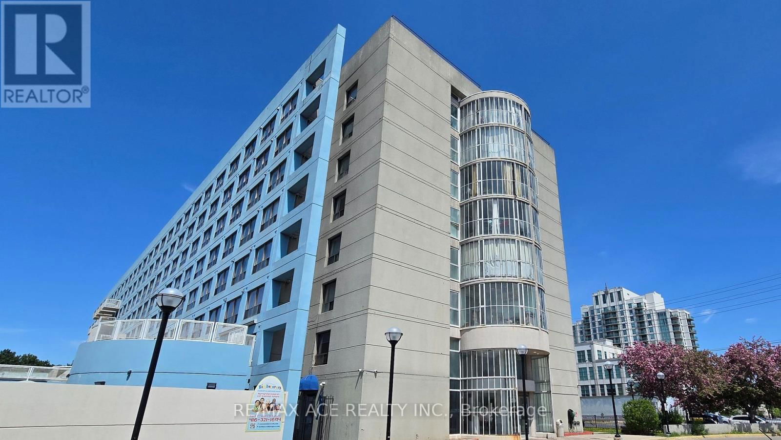 506 - 39 KIMBERCROFT COURT Image 3