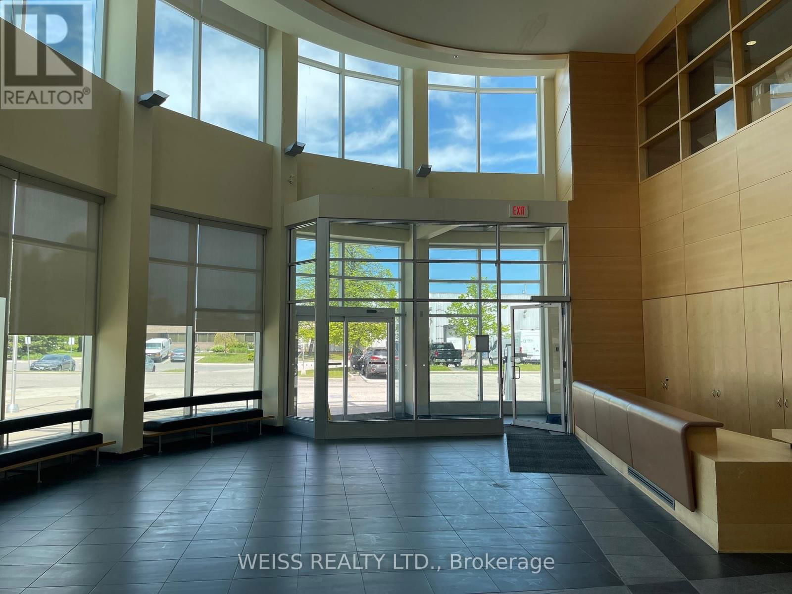 106 - 601 WESTNEY ROAD SOUTH Image 3