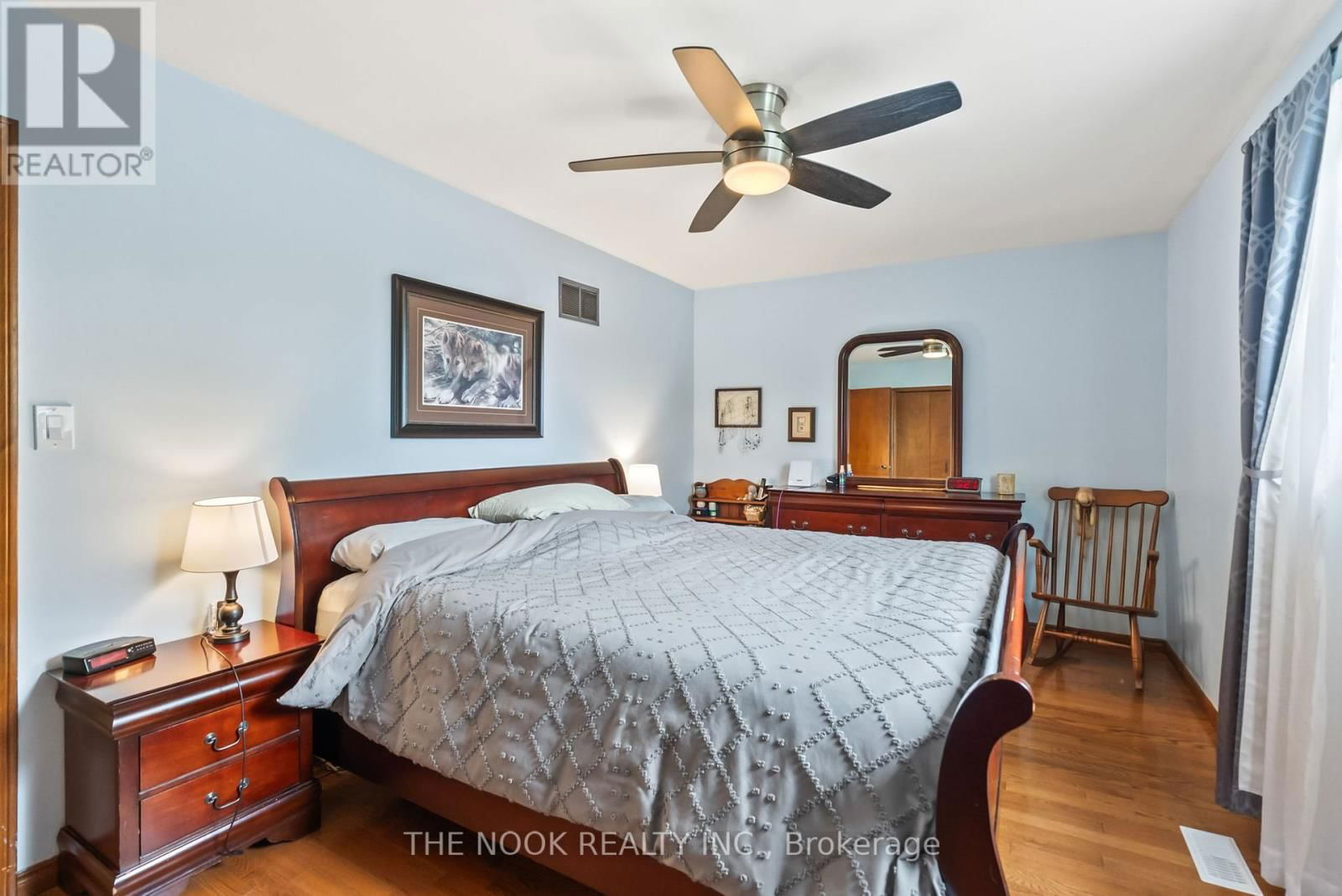 416 GOTHIC DRIVE Image 17