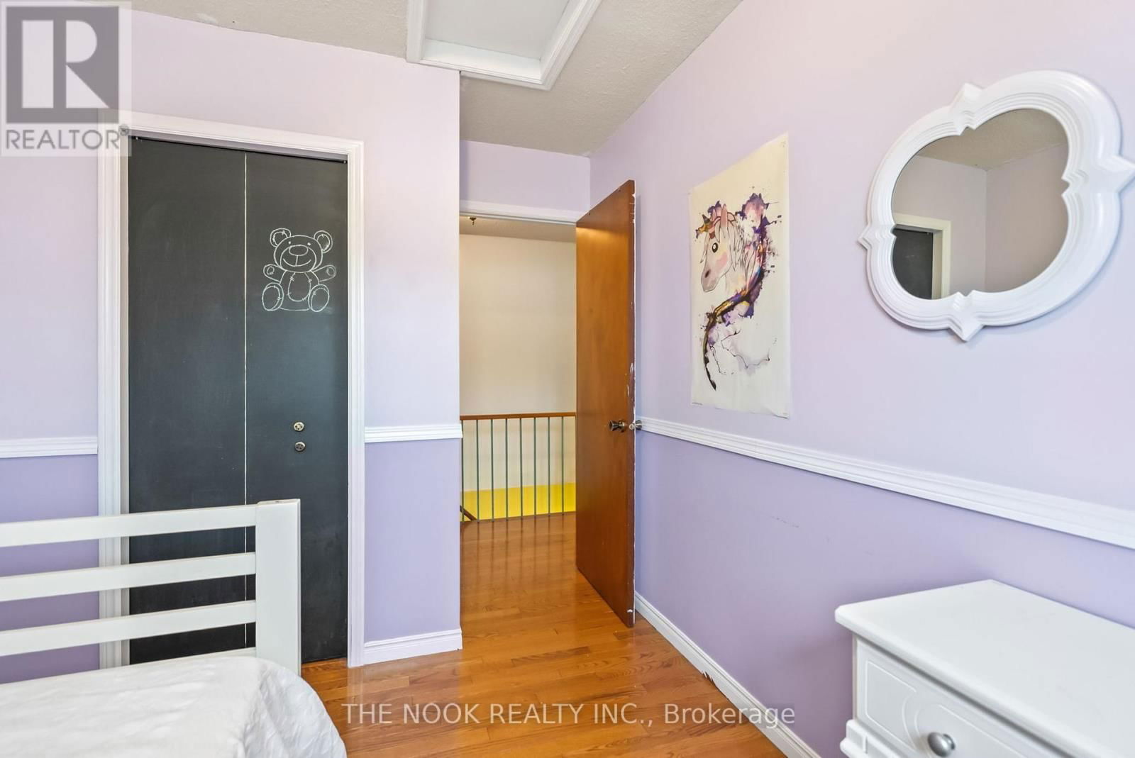 416 GOTHIC DRIVE Image 23