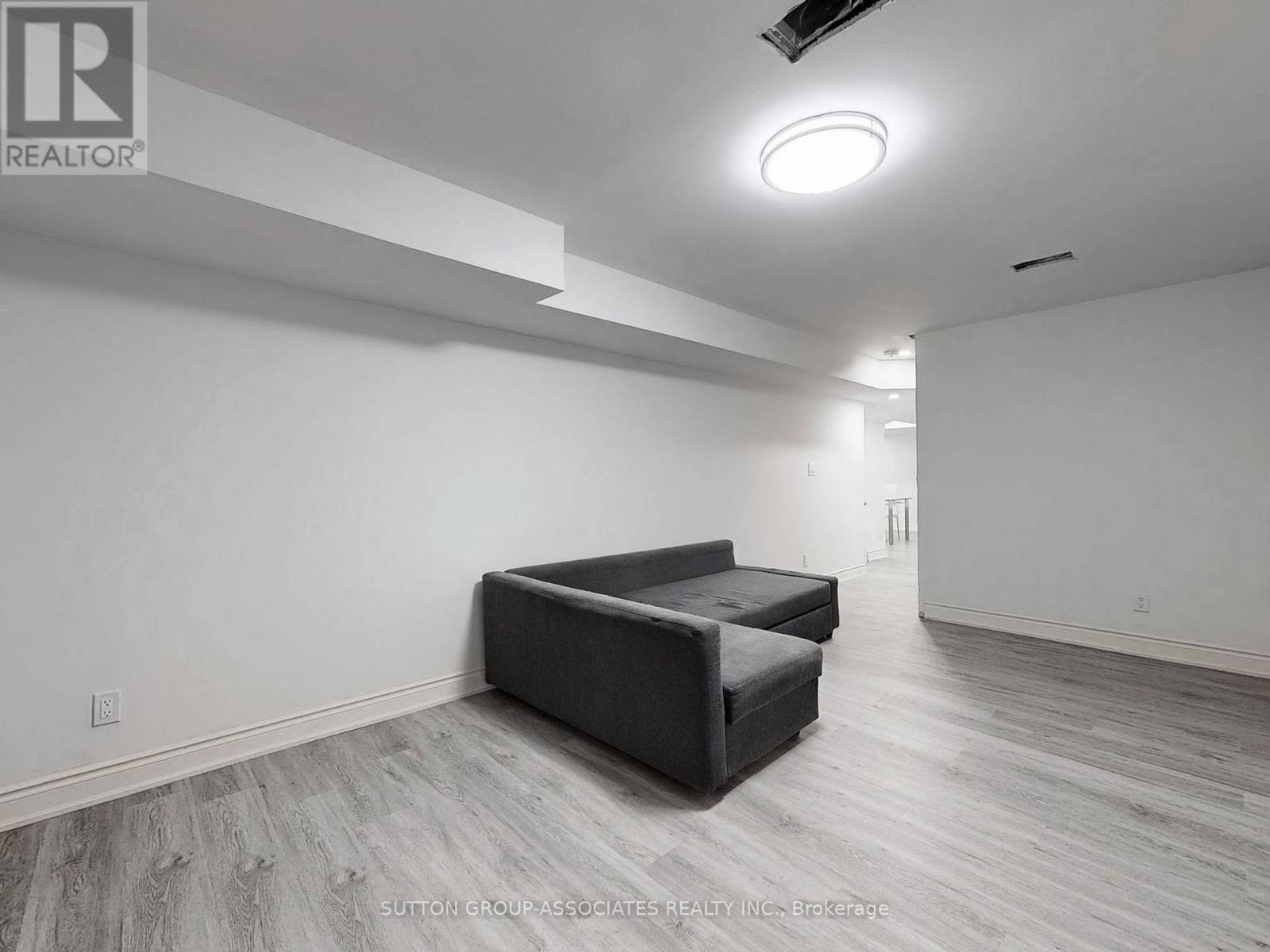 2576 ORCHESTRATE DRIVE WEST Image 36