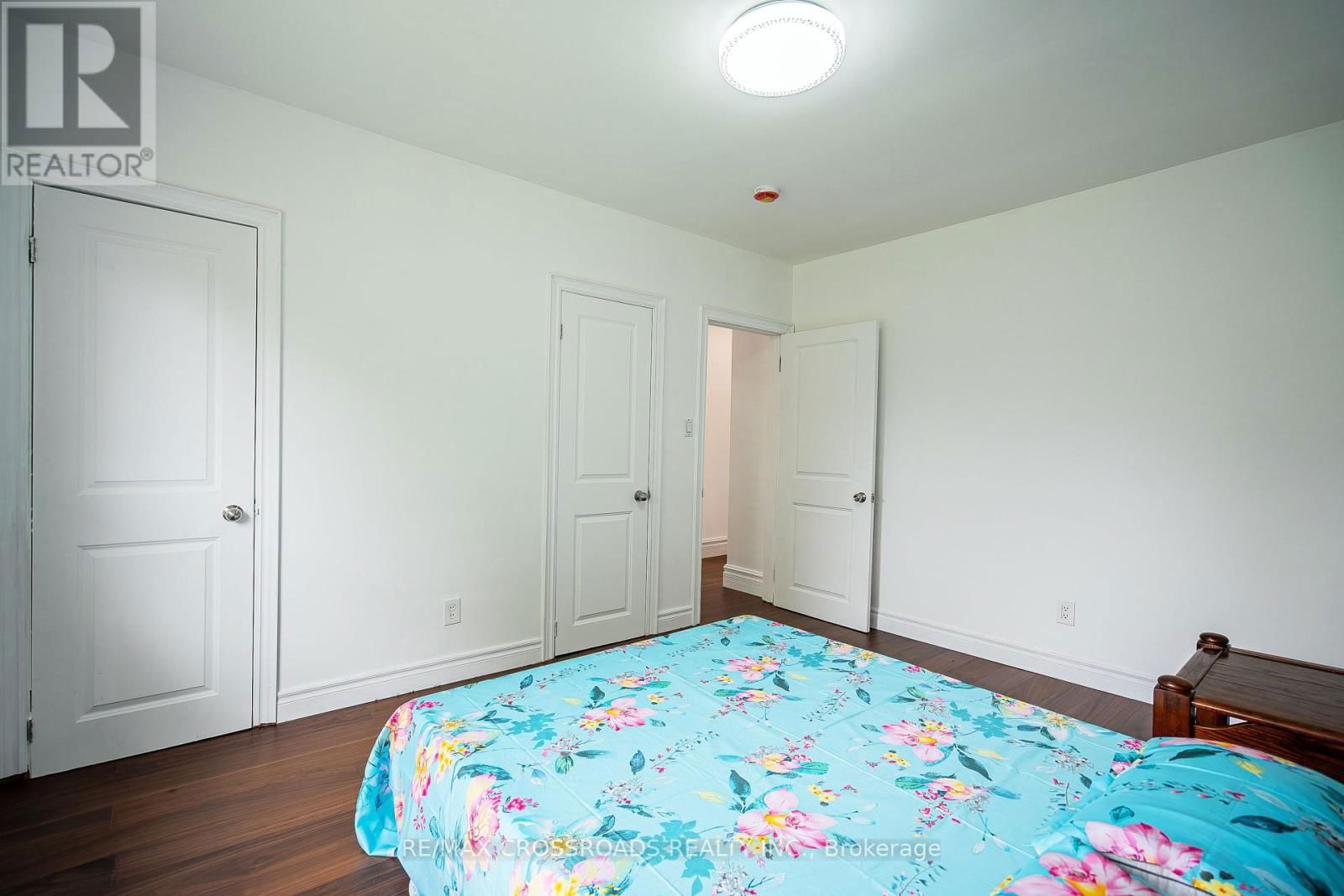 52 SLAN AVENUE Image 25