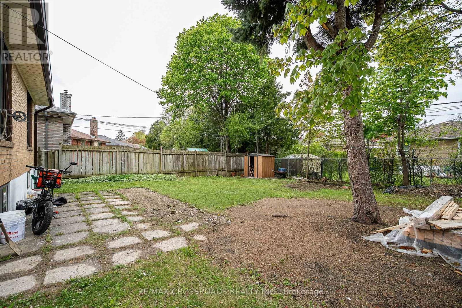 52 SLAN AVENUE Image 42