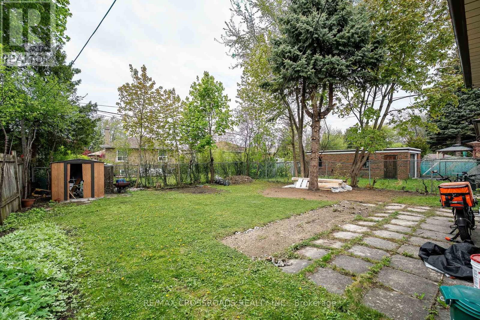 52 SLAN AVENUE Image 43
