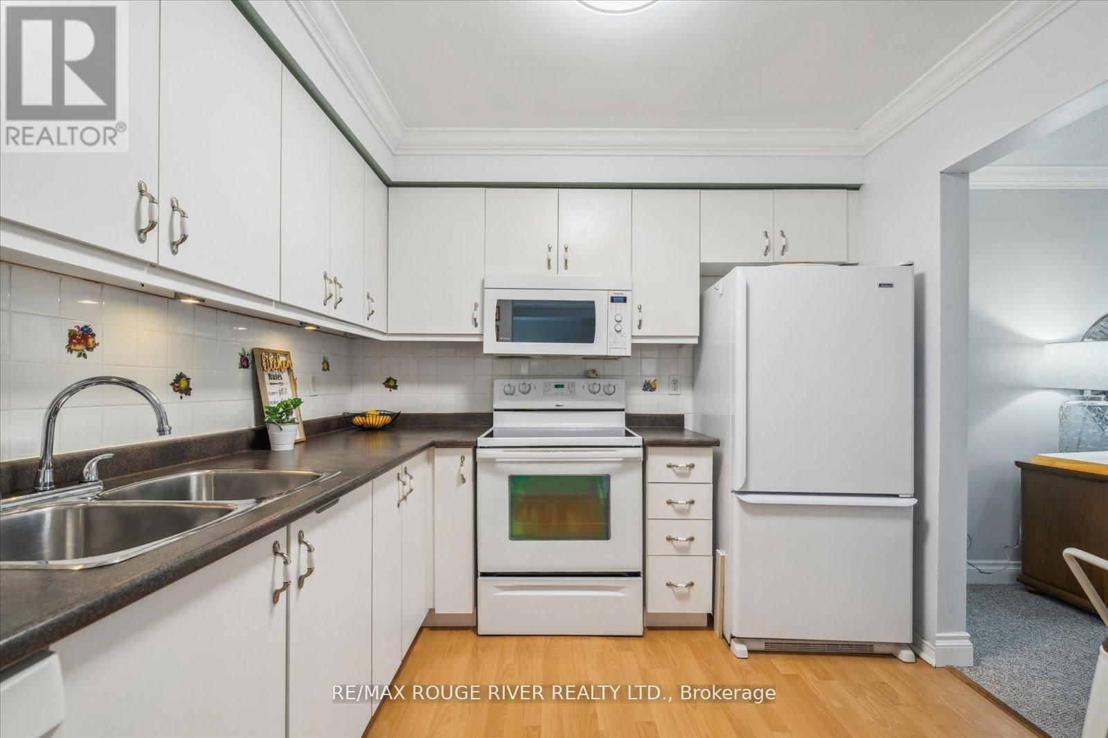 19 WALLACE DRIVE Image 9
