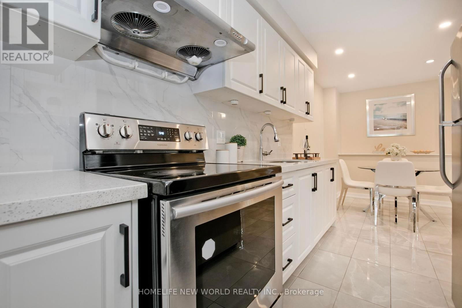 98 SEAMIST CRESCENT Image 10