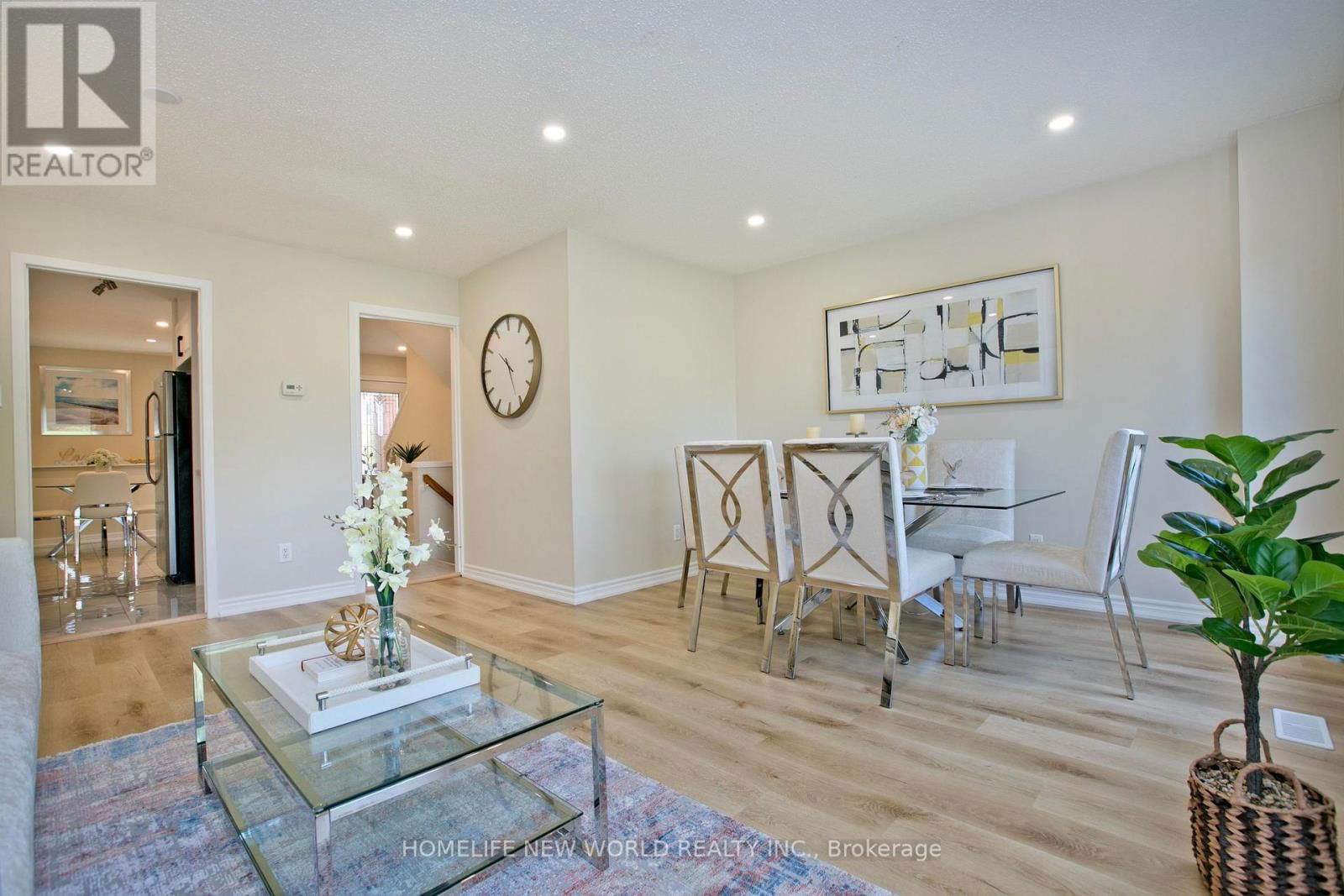 98 SEAMIST CRESCENT Image 7