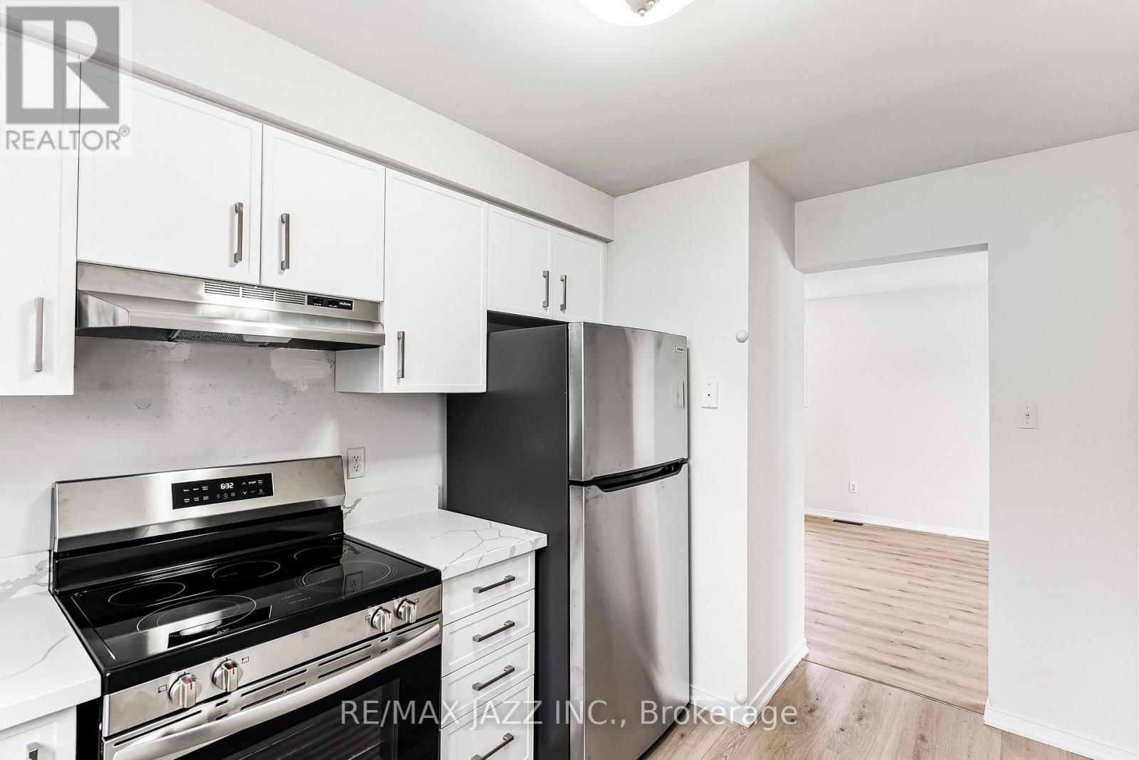 Unit 2 - 1397 RITSON ROAD SOUTH Image 13