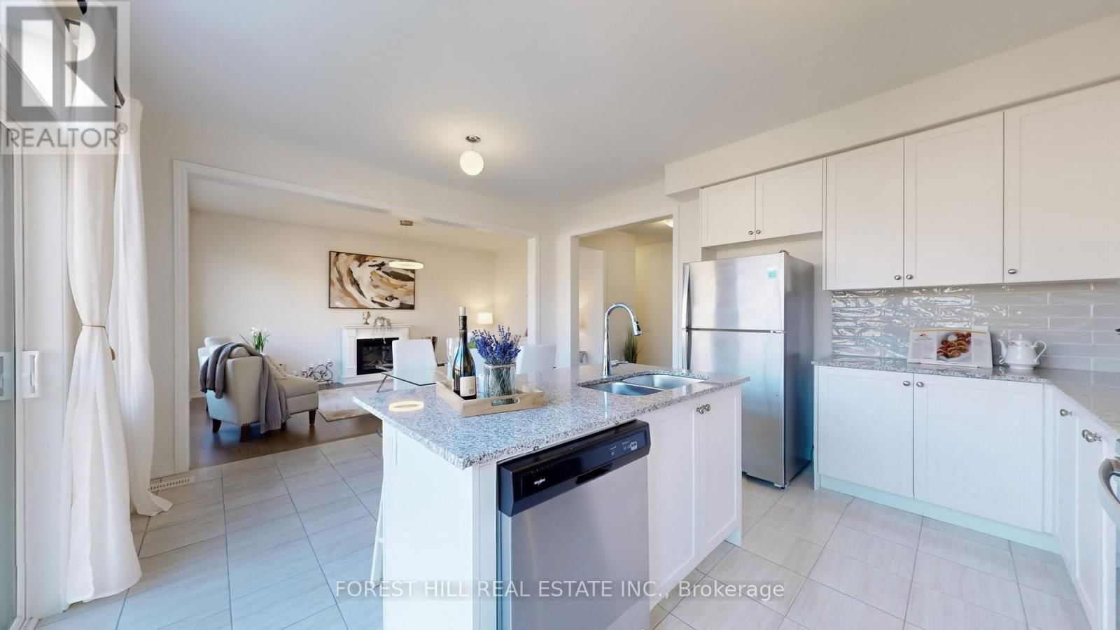 24 VICKERY STREET Image 10