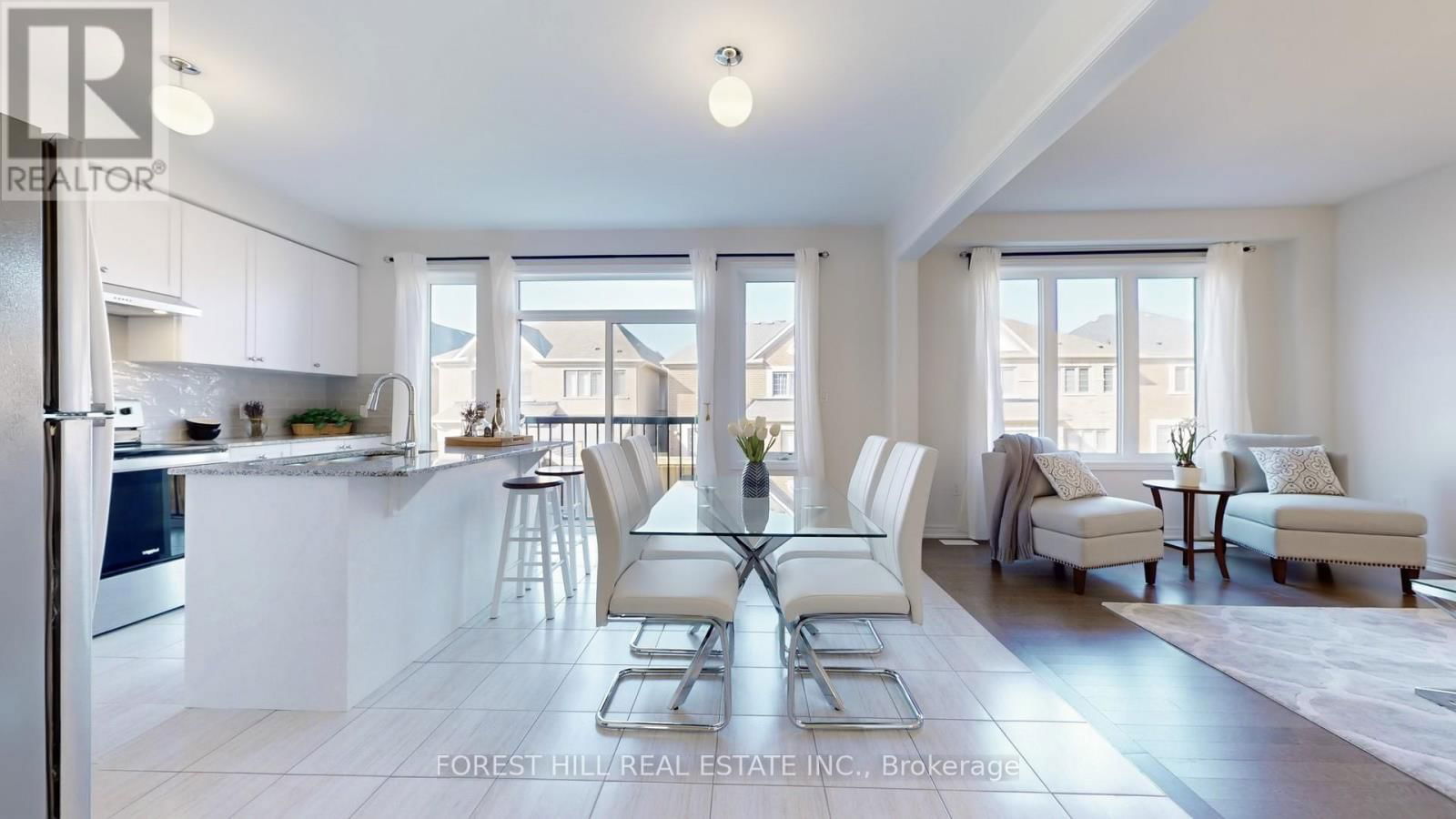 24 VICKERY STREET Image 12
