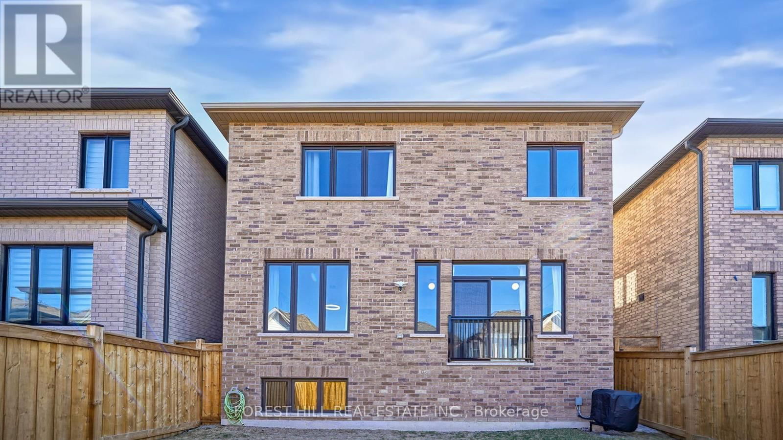24 VICKERY STREET Image 34