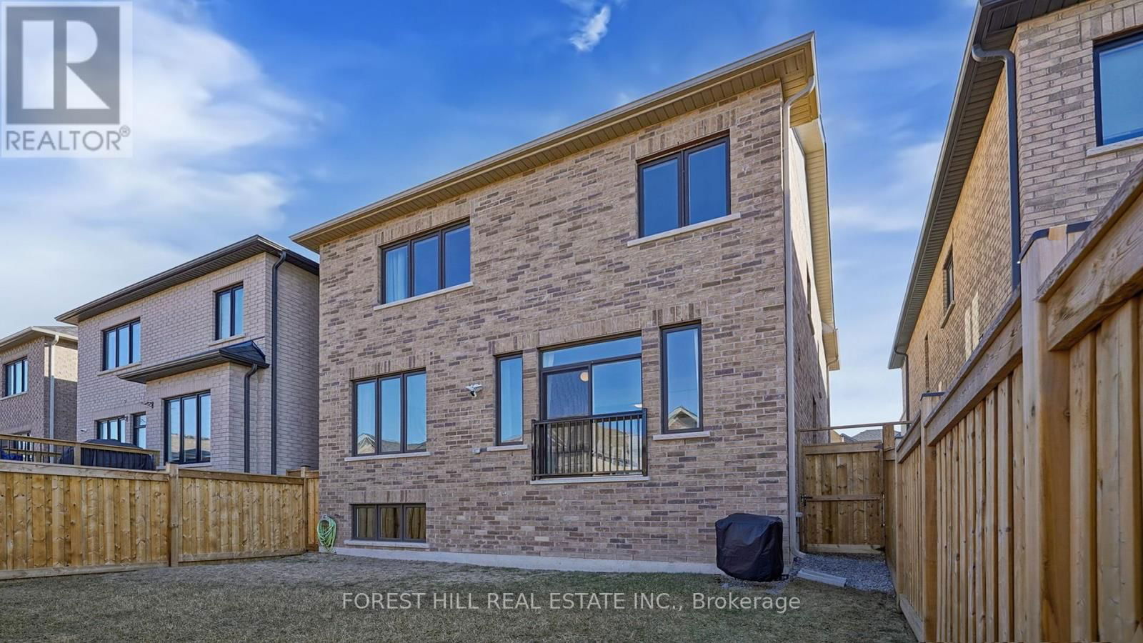 24 VICKERY STREET Image 35