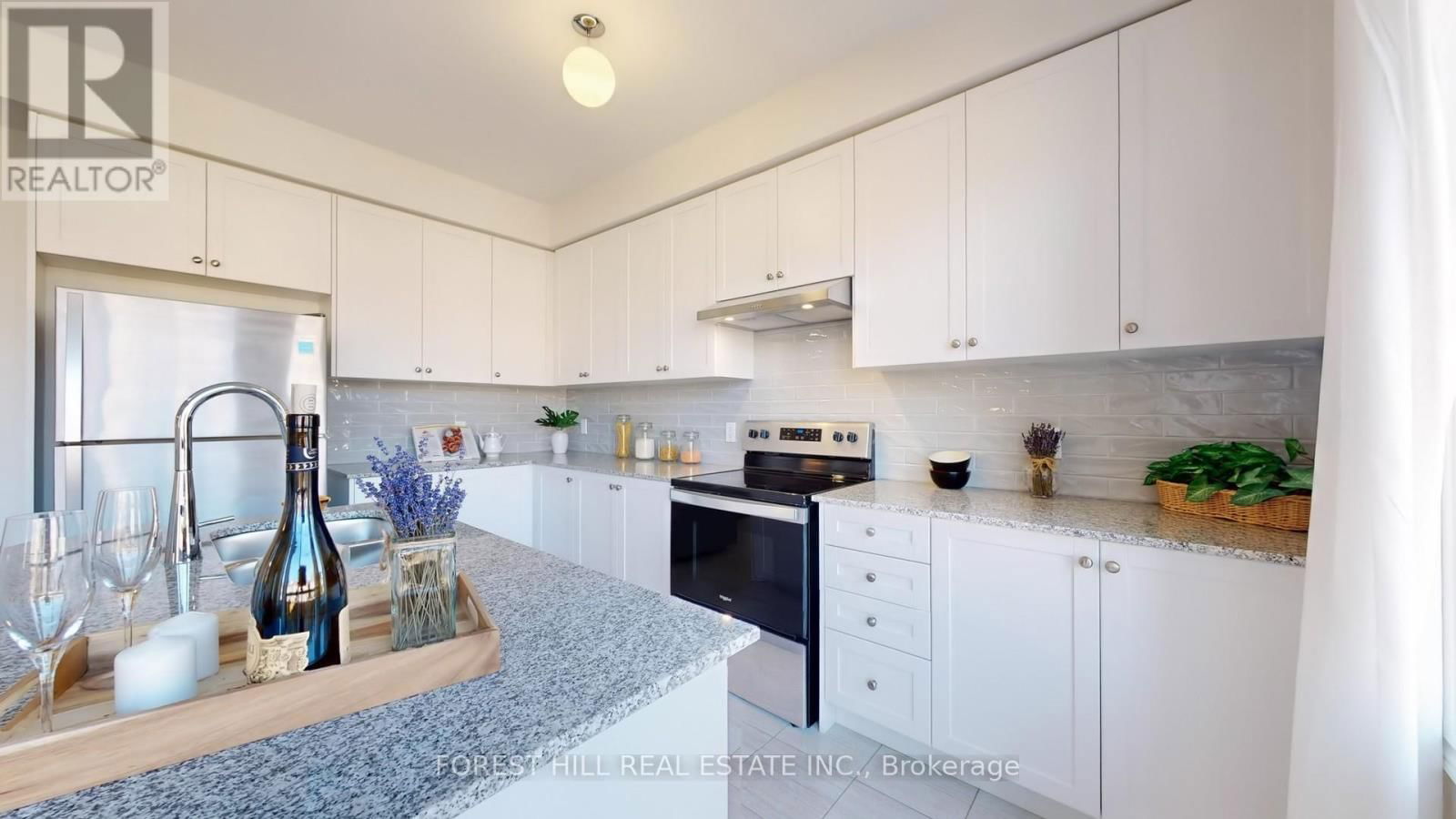 24 VICKERY STREET Image 8