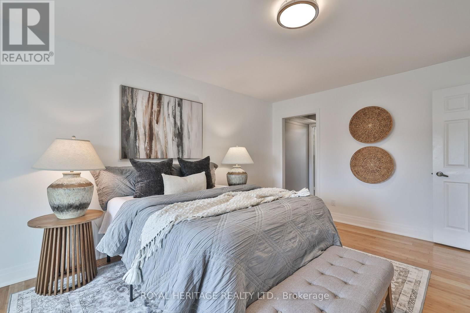1131 HARVEST DRIVE Image 32