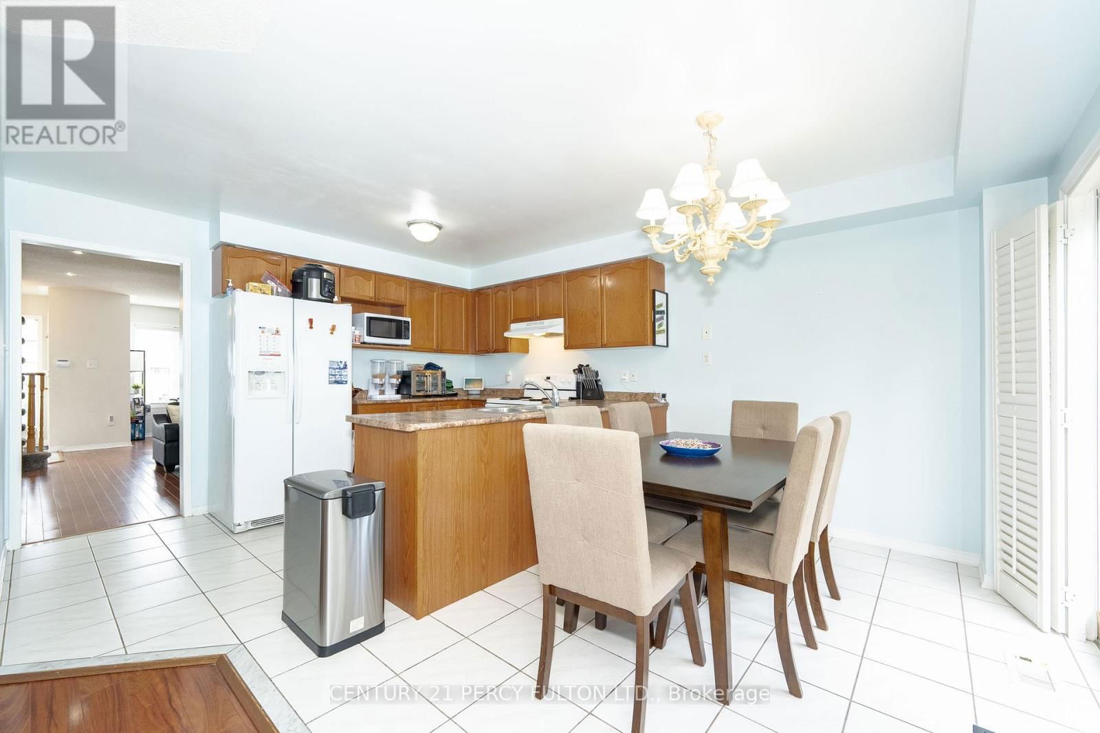 71 ARMITAGE CRESCENT Image 20