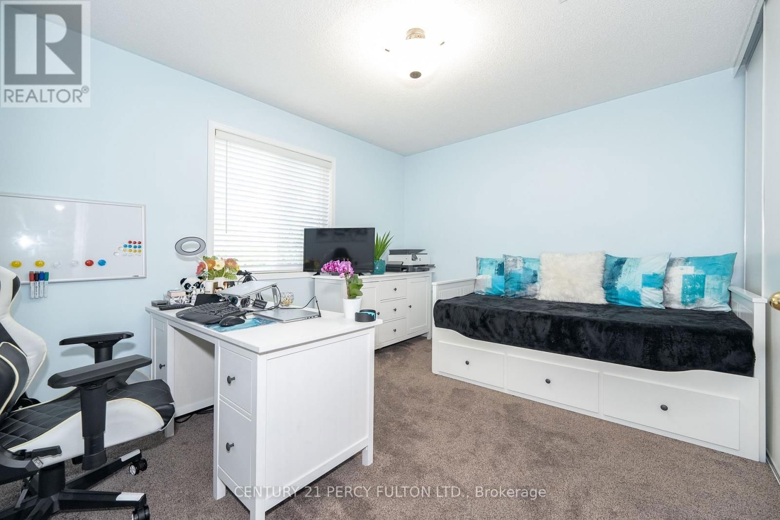 71 ARMITAGE CRESCENT Image 34