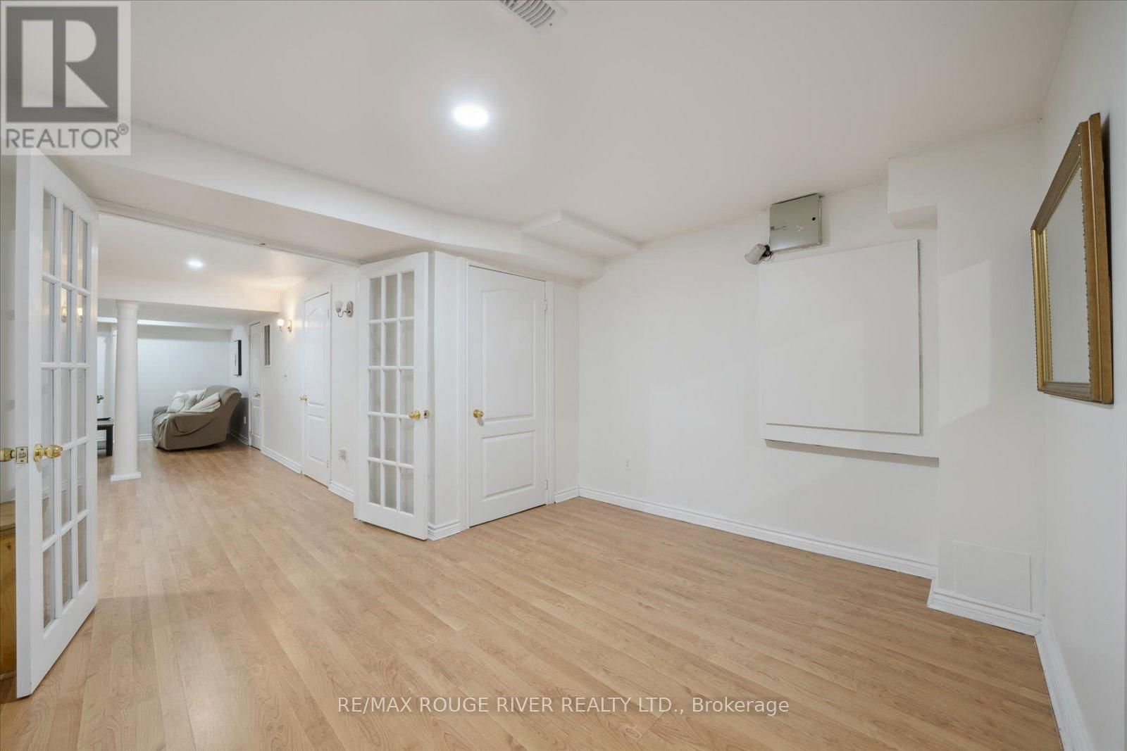 3265 COUNTRY LANE Image 36