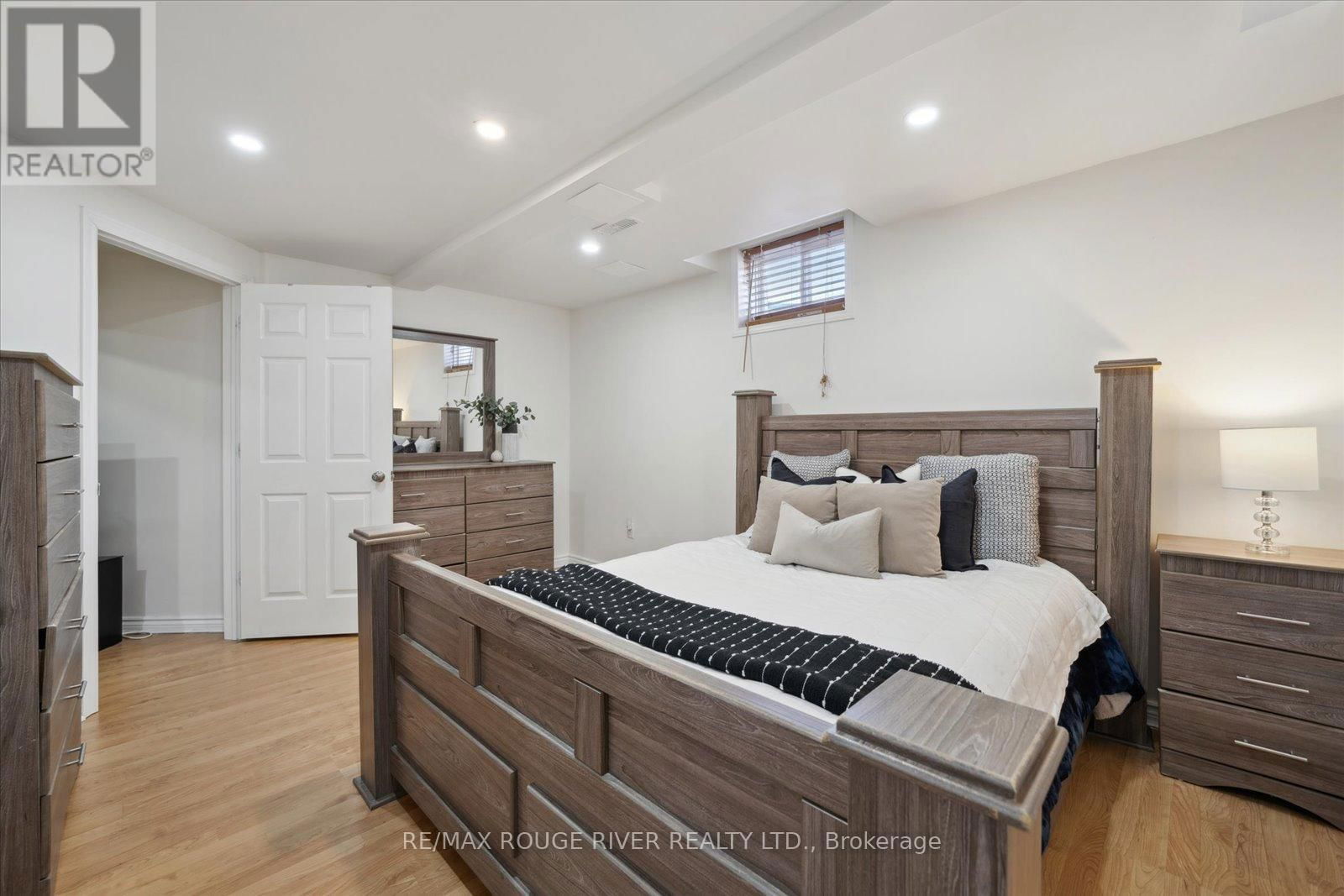 3265 COUNTRY LANE Image 41