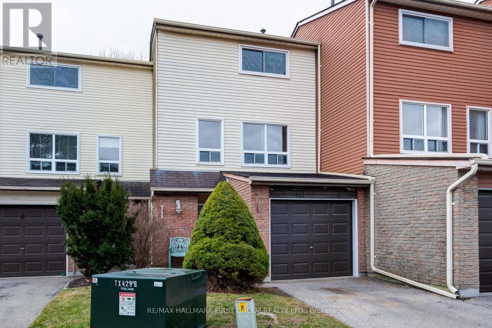 17 - 72 MARTIN ROAD Image 1