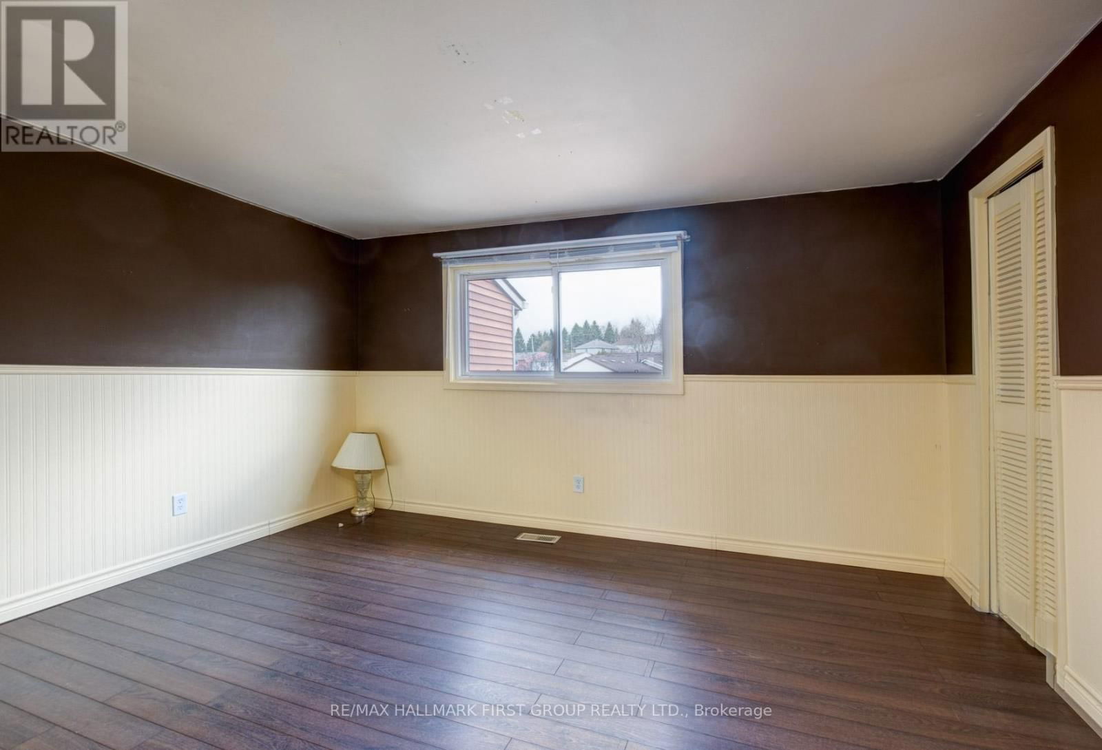 17 - 72 MARTIN ROAD Image 9