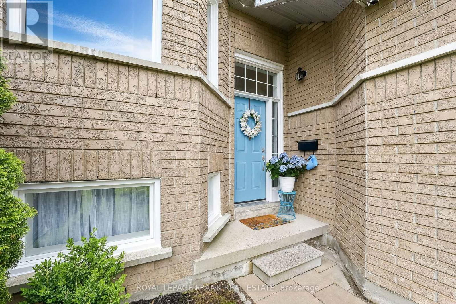 10 LAURELWOOD STREET Image 4