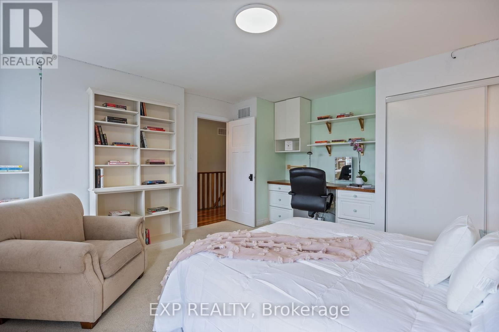 44 MOYNAHAN CRESCENT Image 28