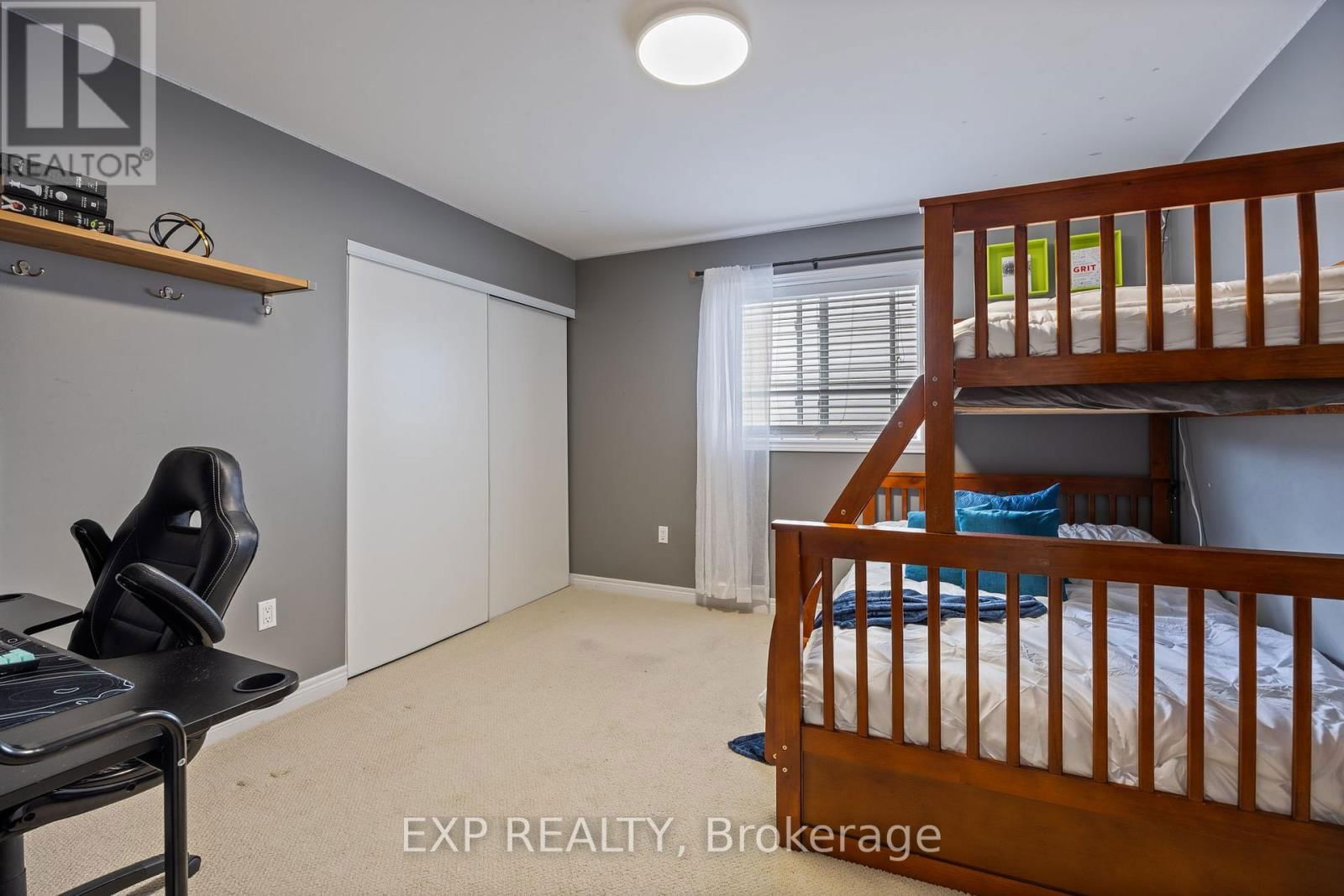 44 MOYNAHAN CRESCENT Image 32