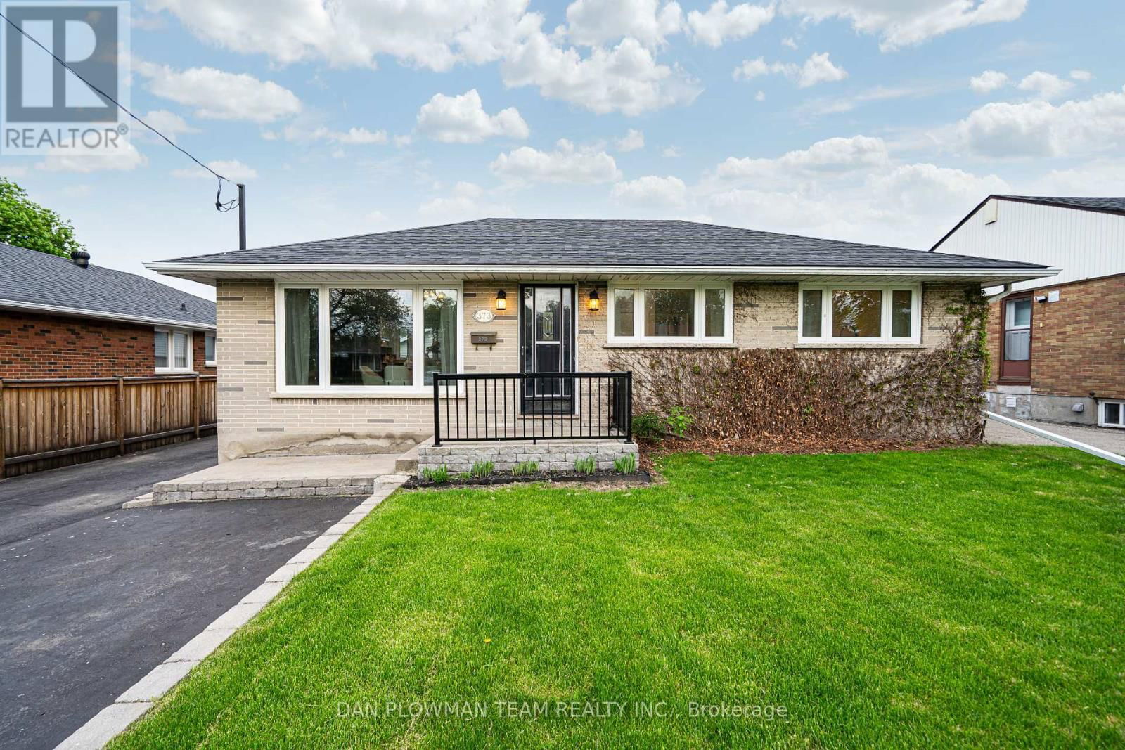 373 WELLAND AVENUE Image 1