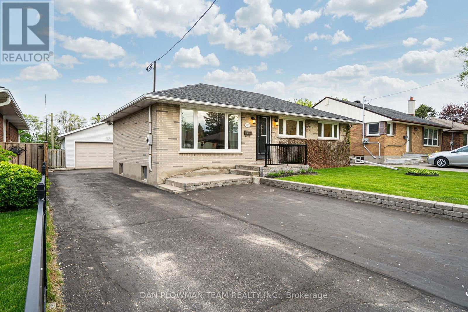 373 WELLAND AVENUE Image 3