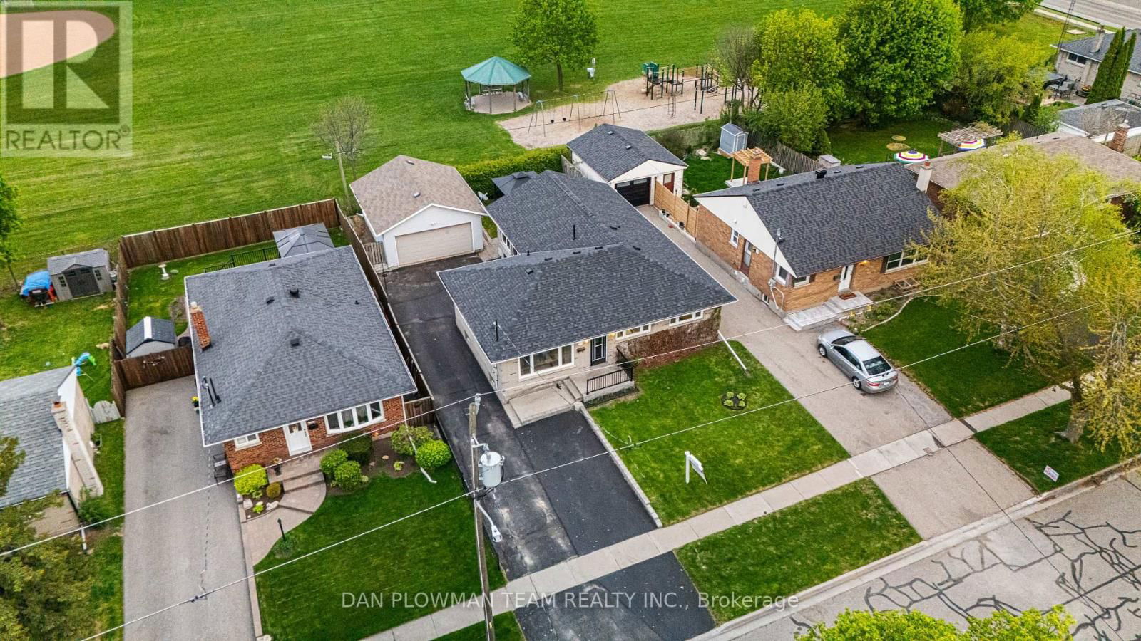373 WELLAND AVENUE Image 33
