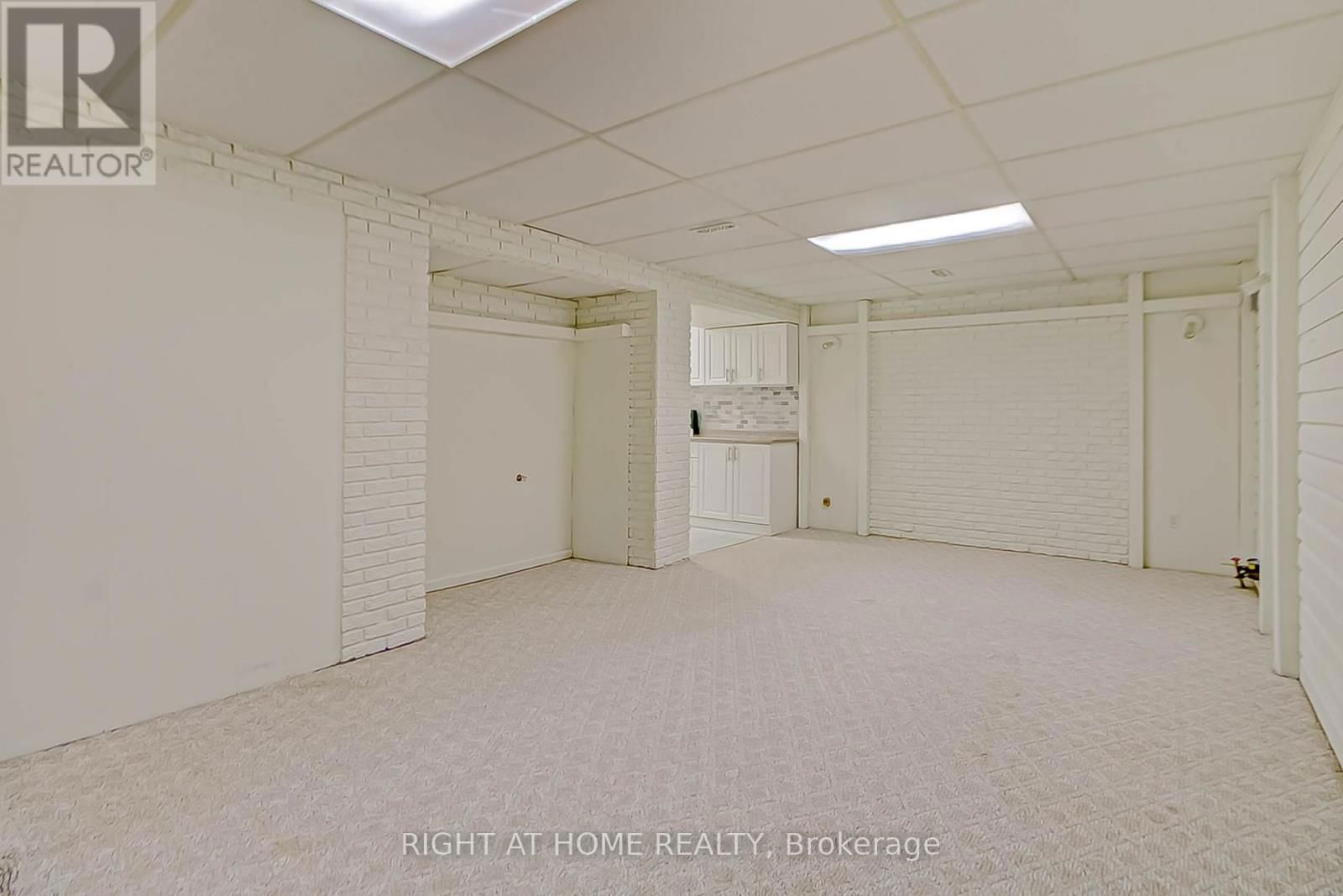 130 CULTRA SQUARE Image 16