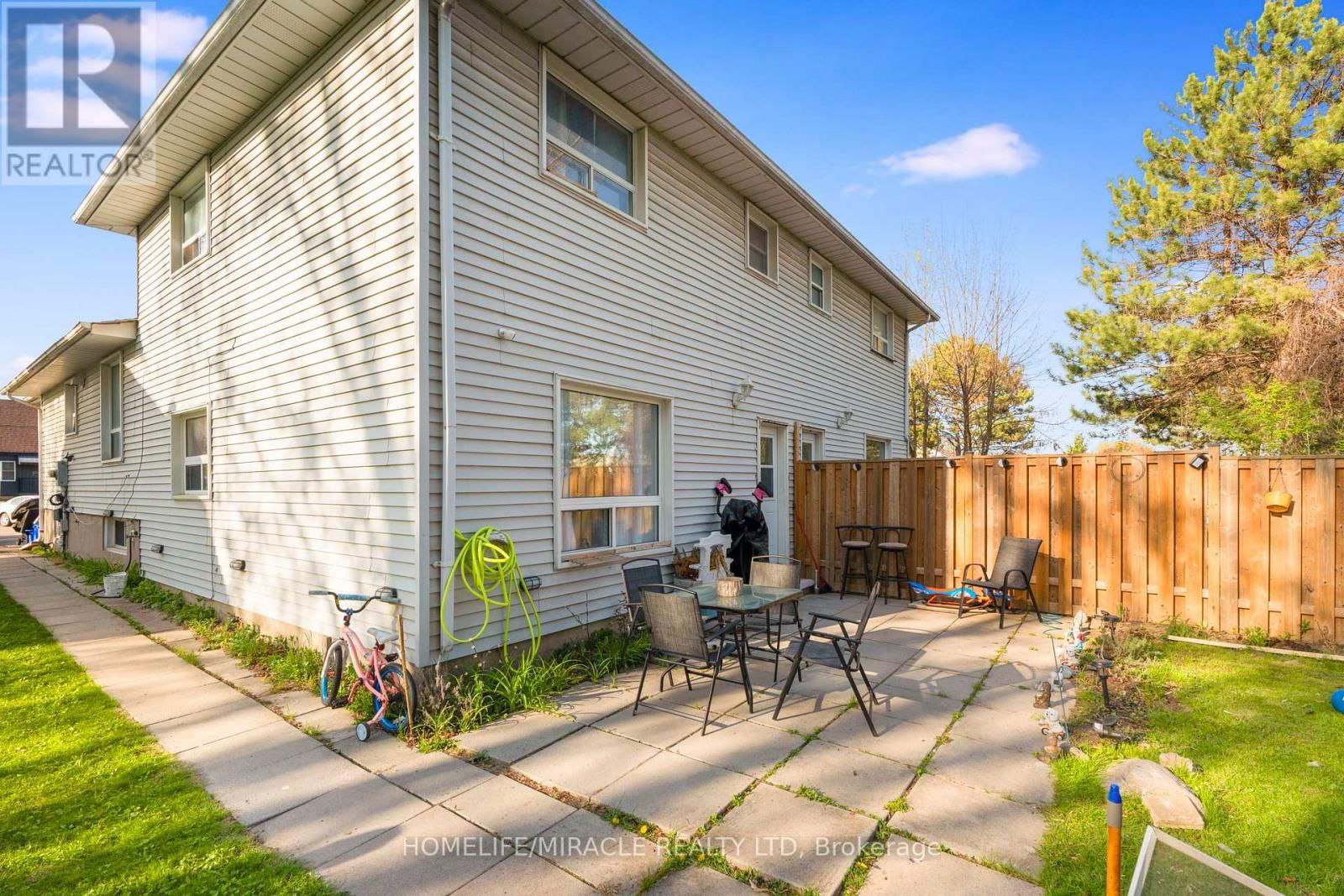 569 VETERANS ROAD Image 30