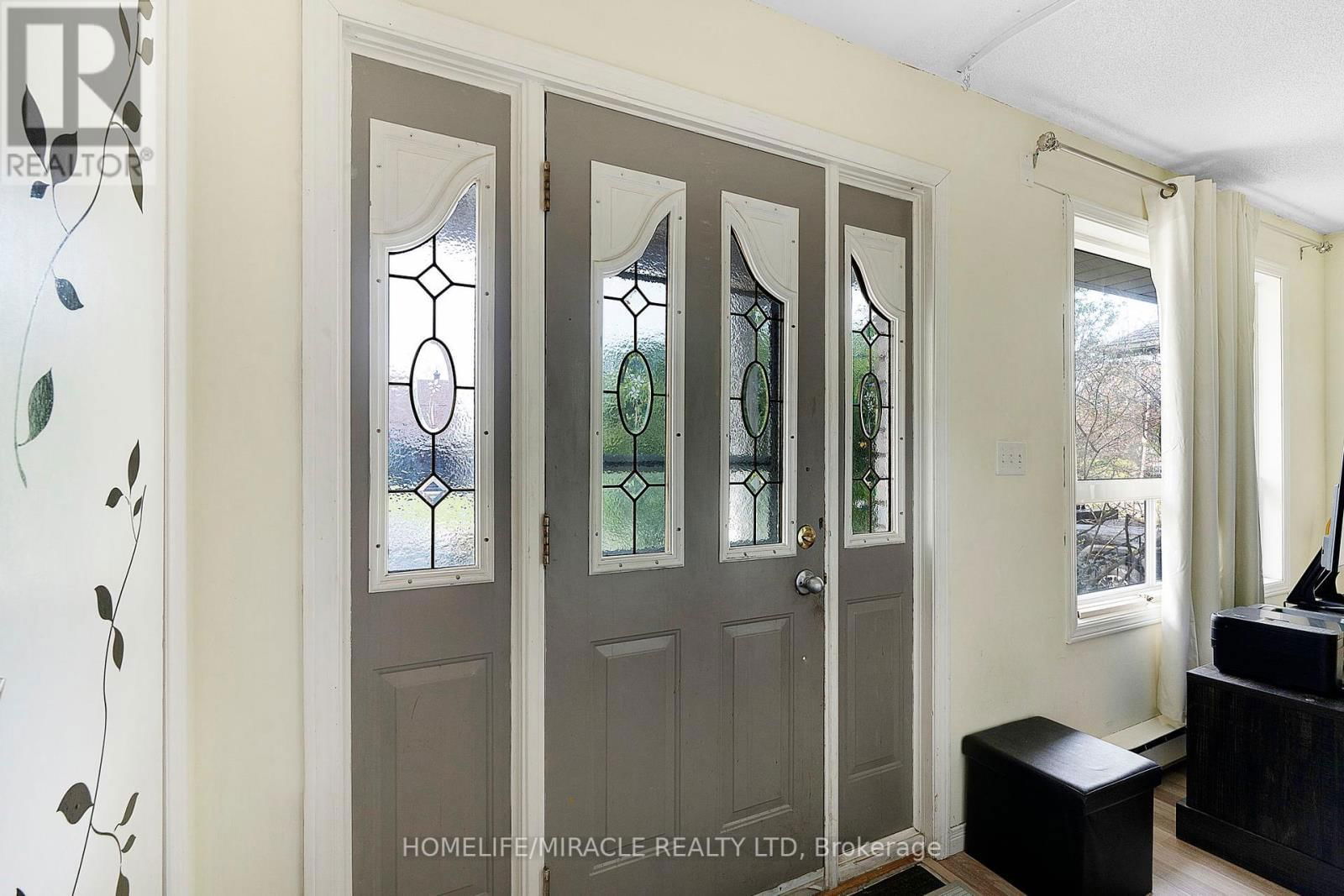 569 VETERANS ROAD Image 7