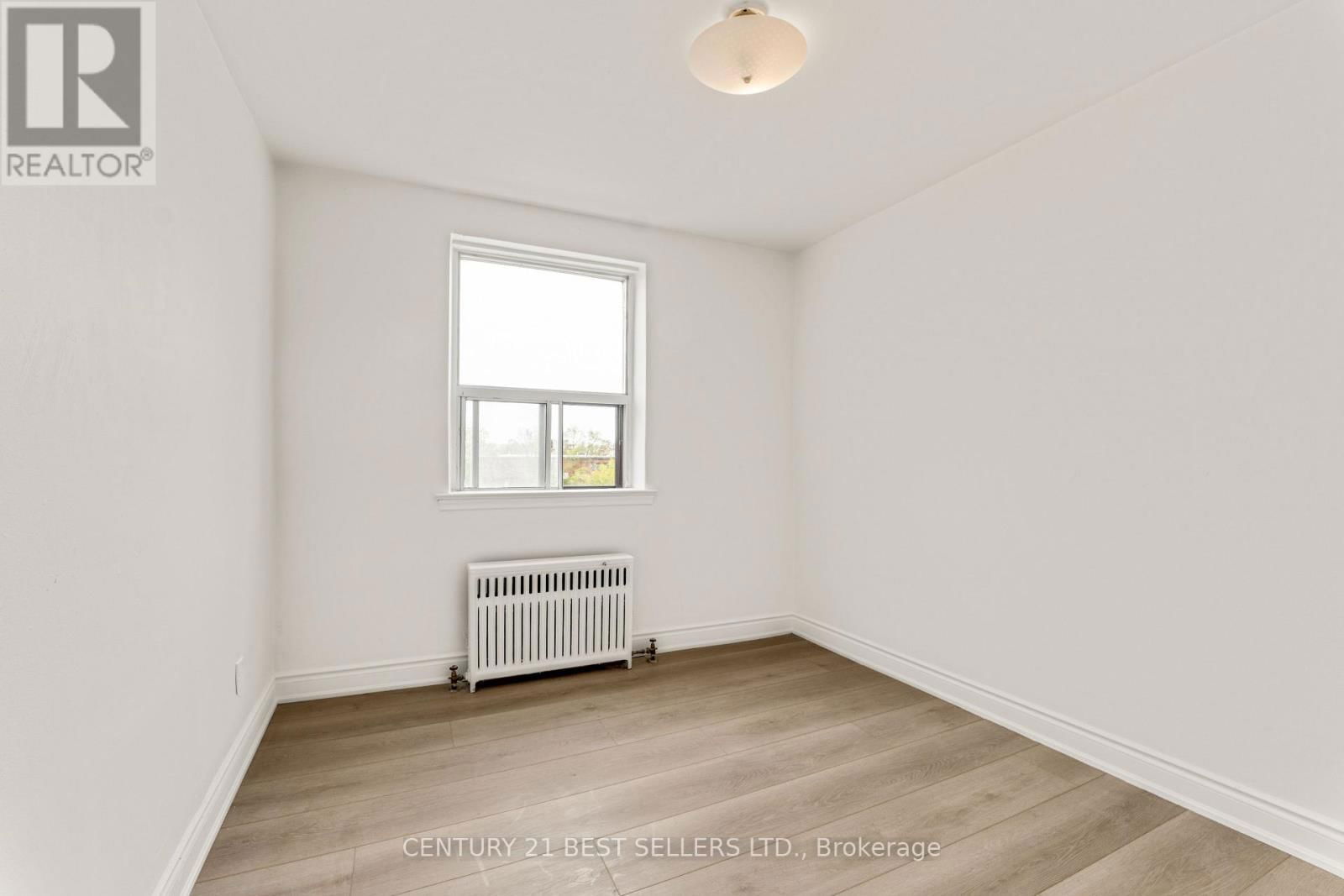 990 O'CONNOR DRIVE Image 9