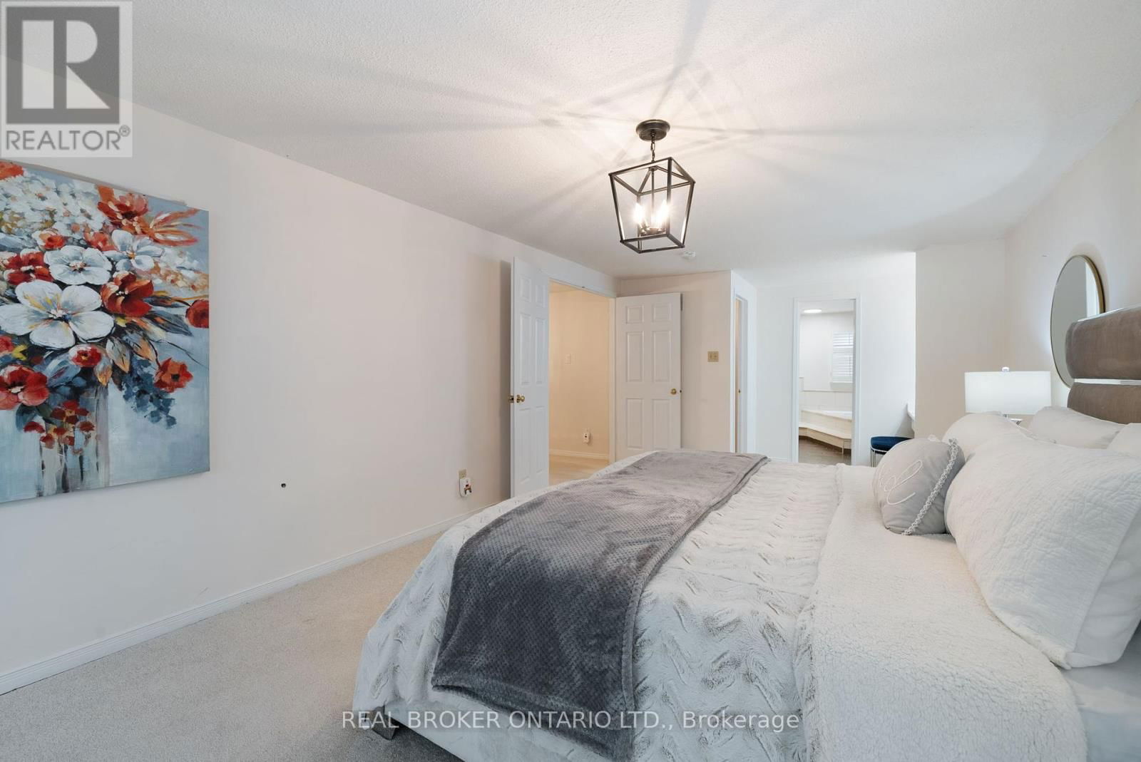 4042 ELLESMERE ROAD Image 23