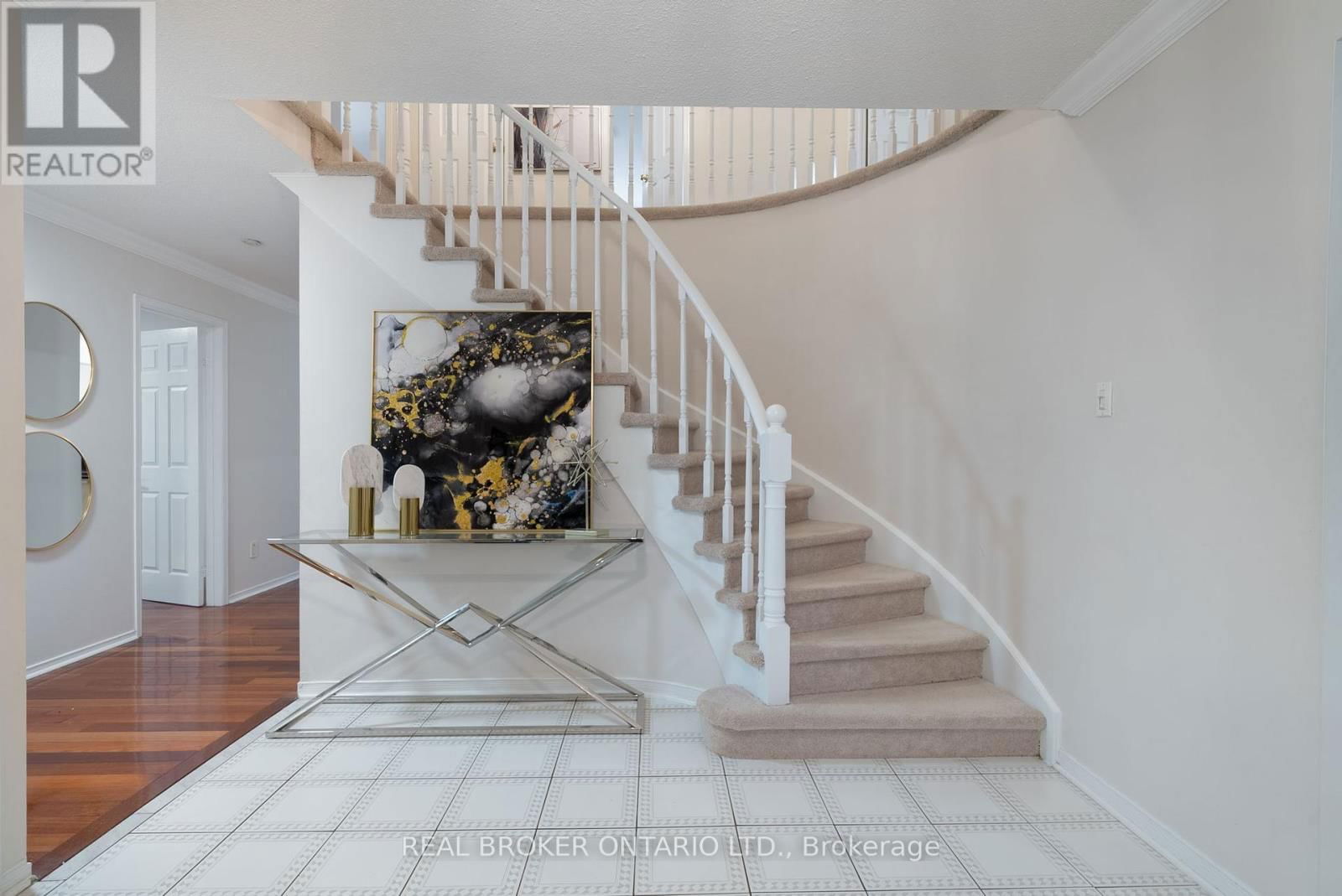 4042 ELLESMERE ROAD Image 4