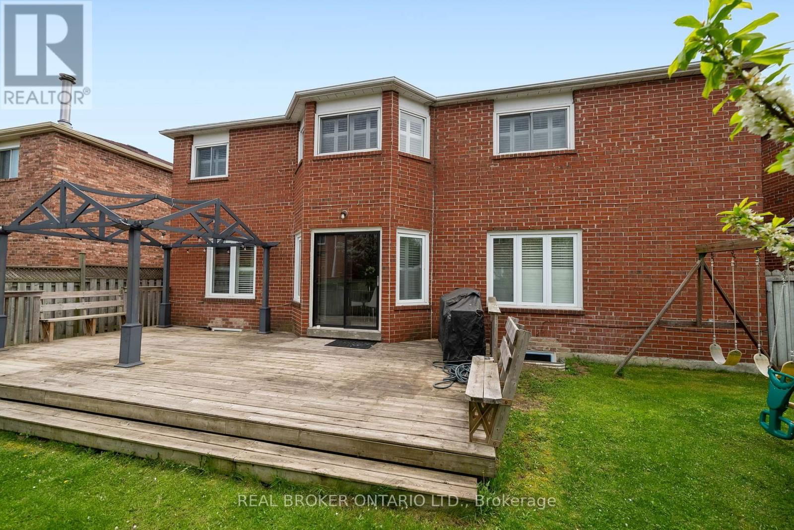 4042 ELLESMERE ROAD Image 44