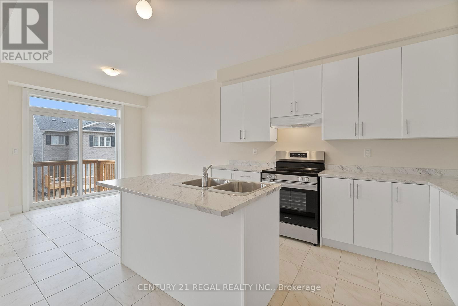 53 NORTH GARDEN BOULEVARD Image 2