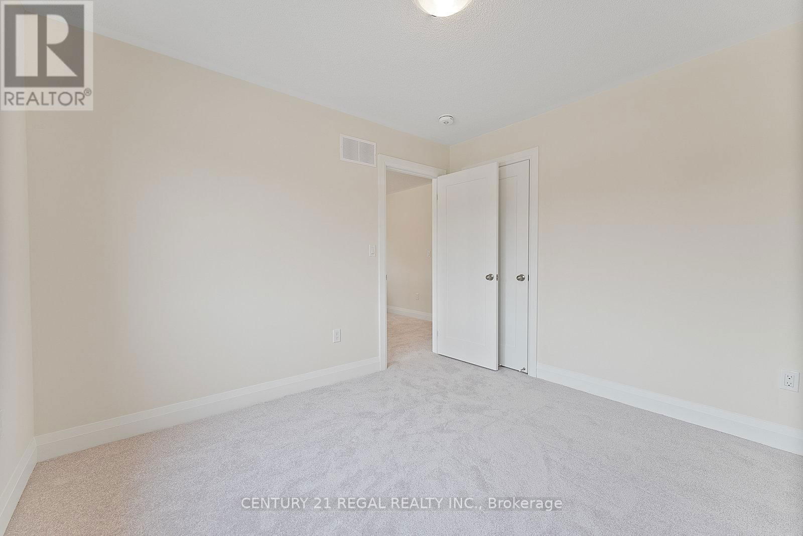53 NORTH GARDEN BOULEVARD Image 43