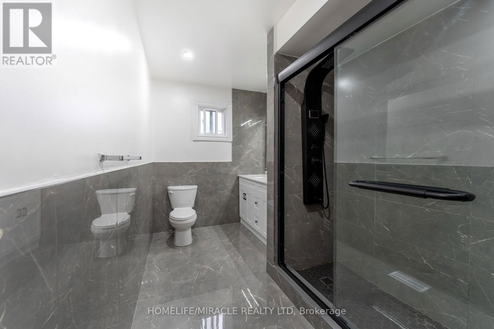 4 GREENDOWNS DRIVE Image 18