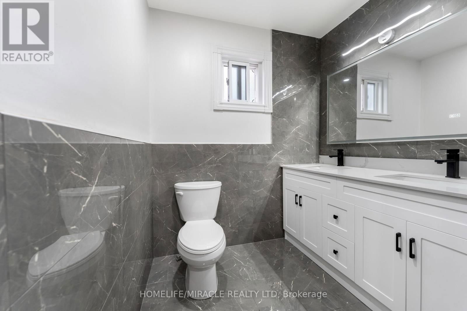 4 GREENDOWNS DRIVE Image 19